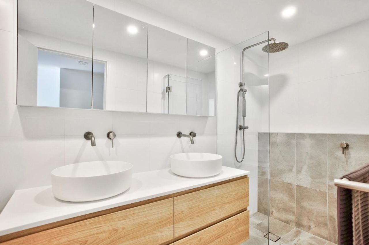 3 Bedrooms - Darling Harbour - Junction St Сидней Экстерьер фото